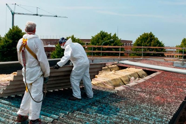 manipular amianto de forma segura